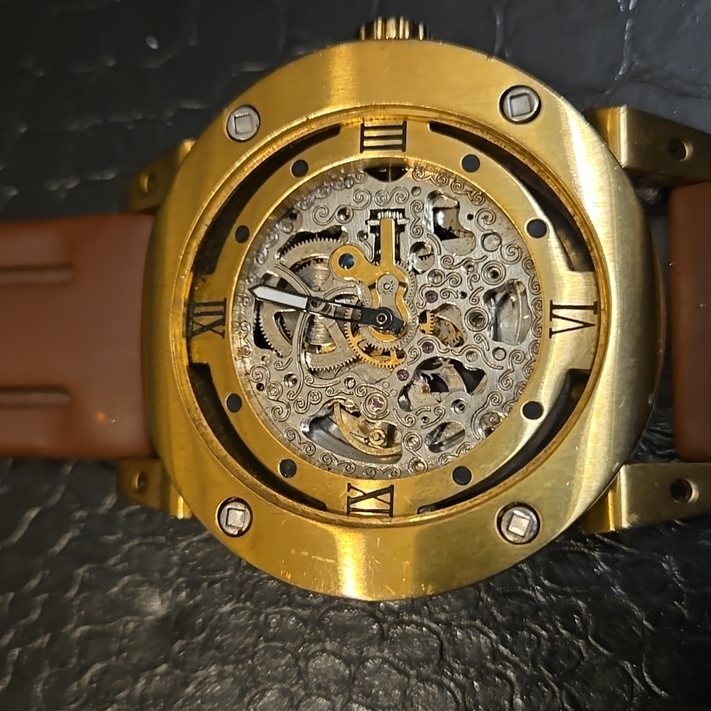 32 degrees watch